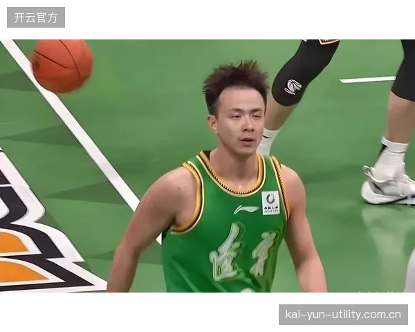 赵继伟进化为顶级双能卫，其外线火力成为辽宁队战术关键变量。